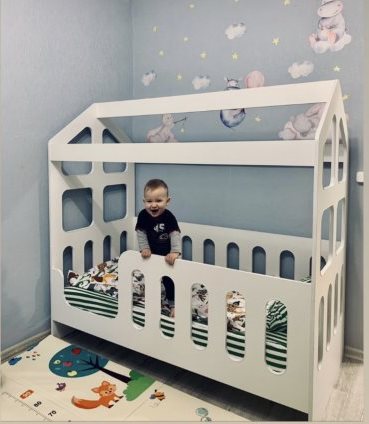 Кровать детская Манеж Домик 160х80  от Династия Kids